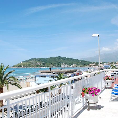 Hotel Villa Eleonora Scauri  Dış mekan fotoğraf