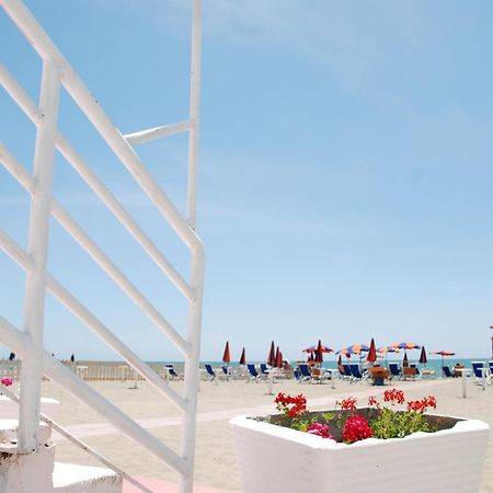 Hotel Villa Eleonora Scauri  Dış mekan fotoğraf