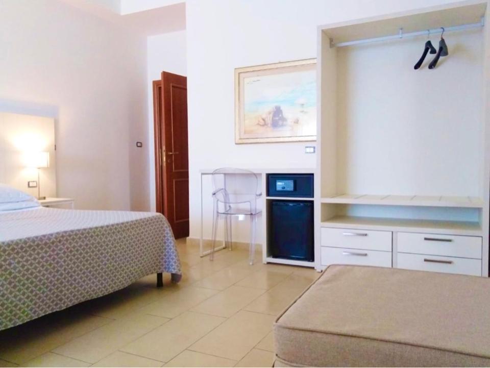 Hotel Villa Eleonora Scauri  Dış mekan fotoğraf