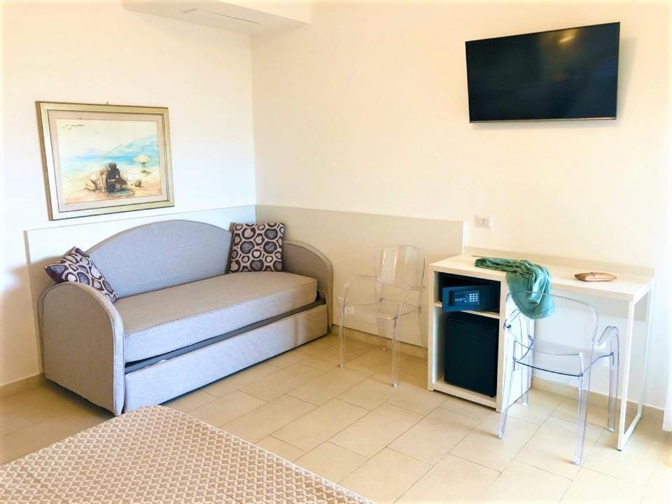 Hotel Villa Eleonora Scauri  Dış mekan fotoğraf