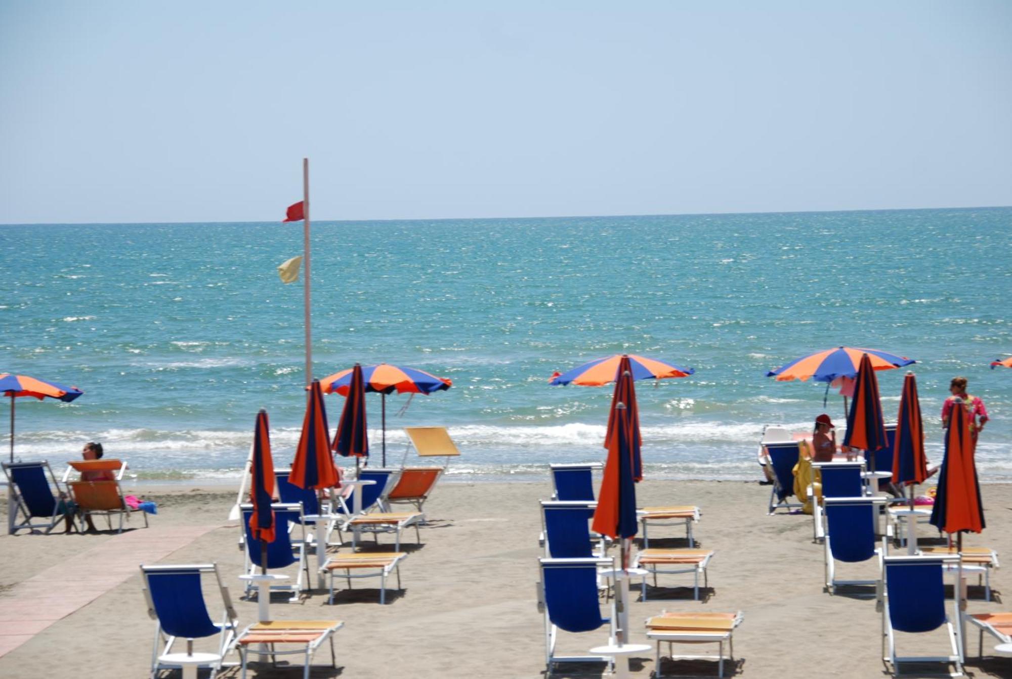 Hotel Villa Eleonora Scauri  Dış mekan fotoğraf