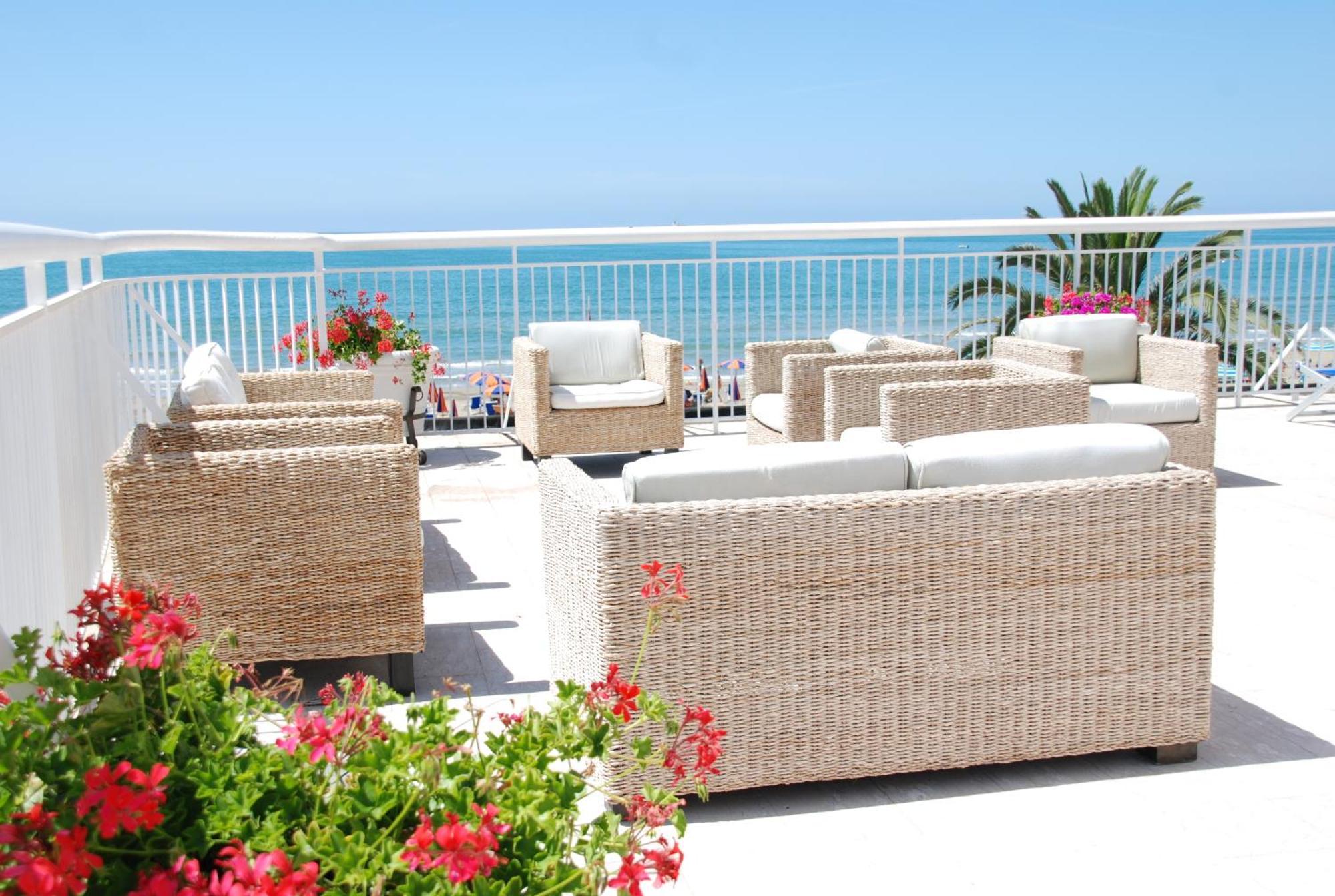Hotel Villa Eleonora Scauri  Dış mekan fotoğraf