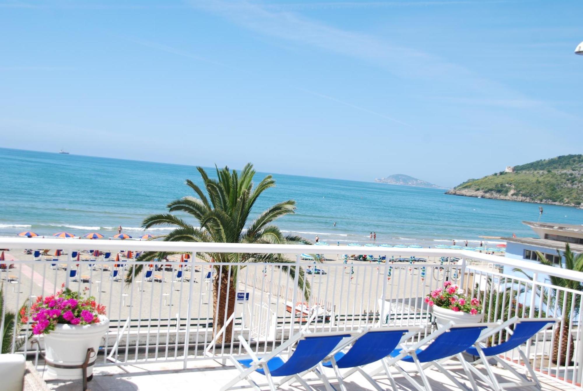 Hotel Villa Eleonora Scauri  Dış mekan fotoğraf