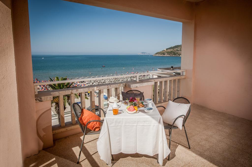 Hotel Villa Eleonora Scauri  Dış mekan fotoğraf