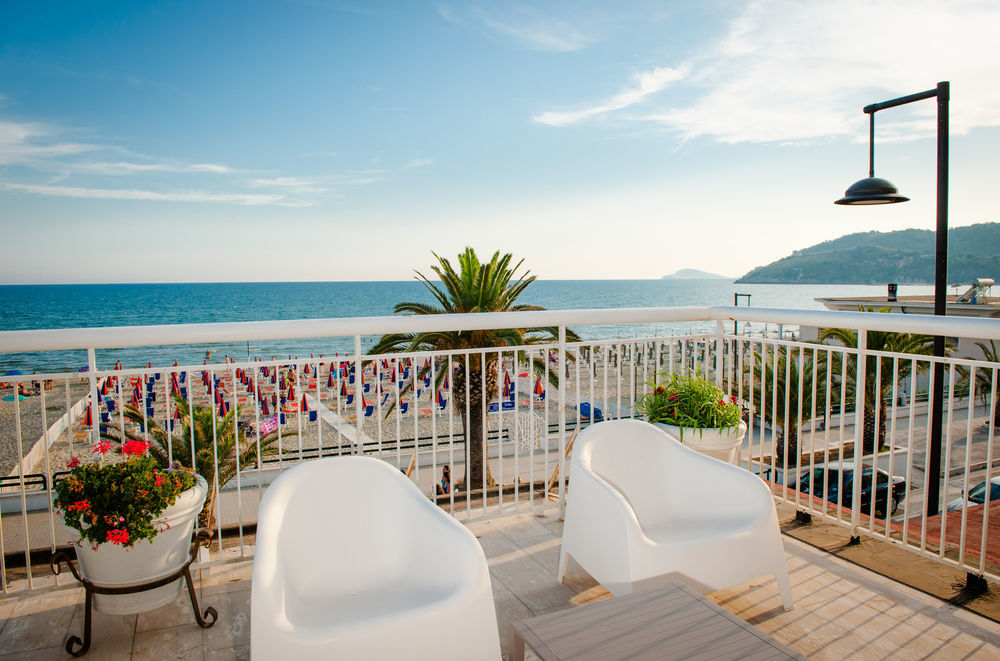 Hotel Villa Eleonora Scauri  Dış mekan fotoğraf